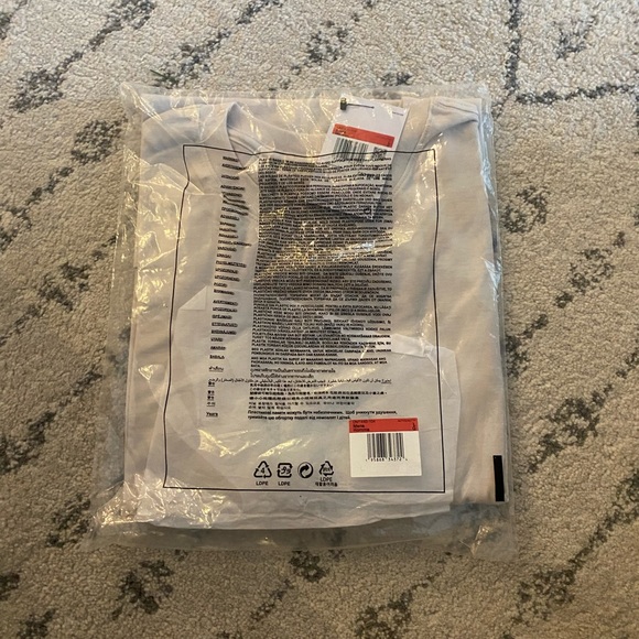 Jordan essentials take flight T-shirt sail - Picture 2 of 3